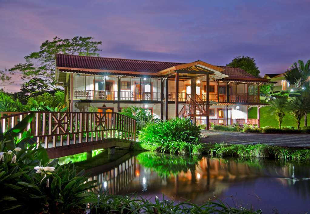 Hotel Montana De Fuego Resort And Spa La Fortuna Екстериор снимка